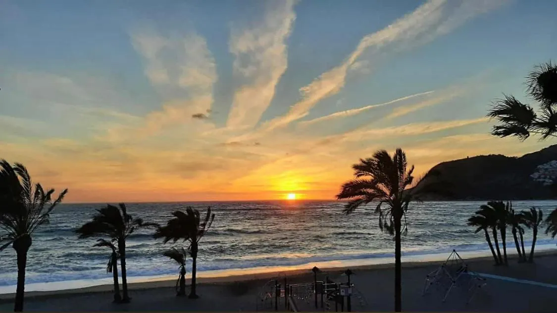 La Herradura Junto Al Mar Apartment